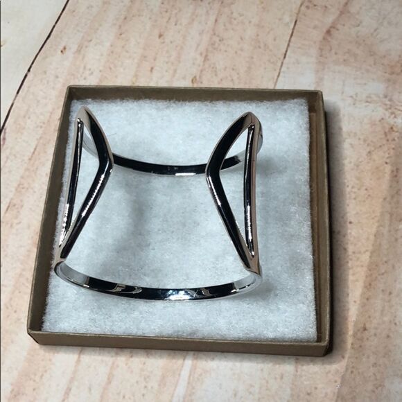 JS Silver Tone Metal Cuff Bracelet - Picture 4 of 8